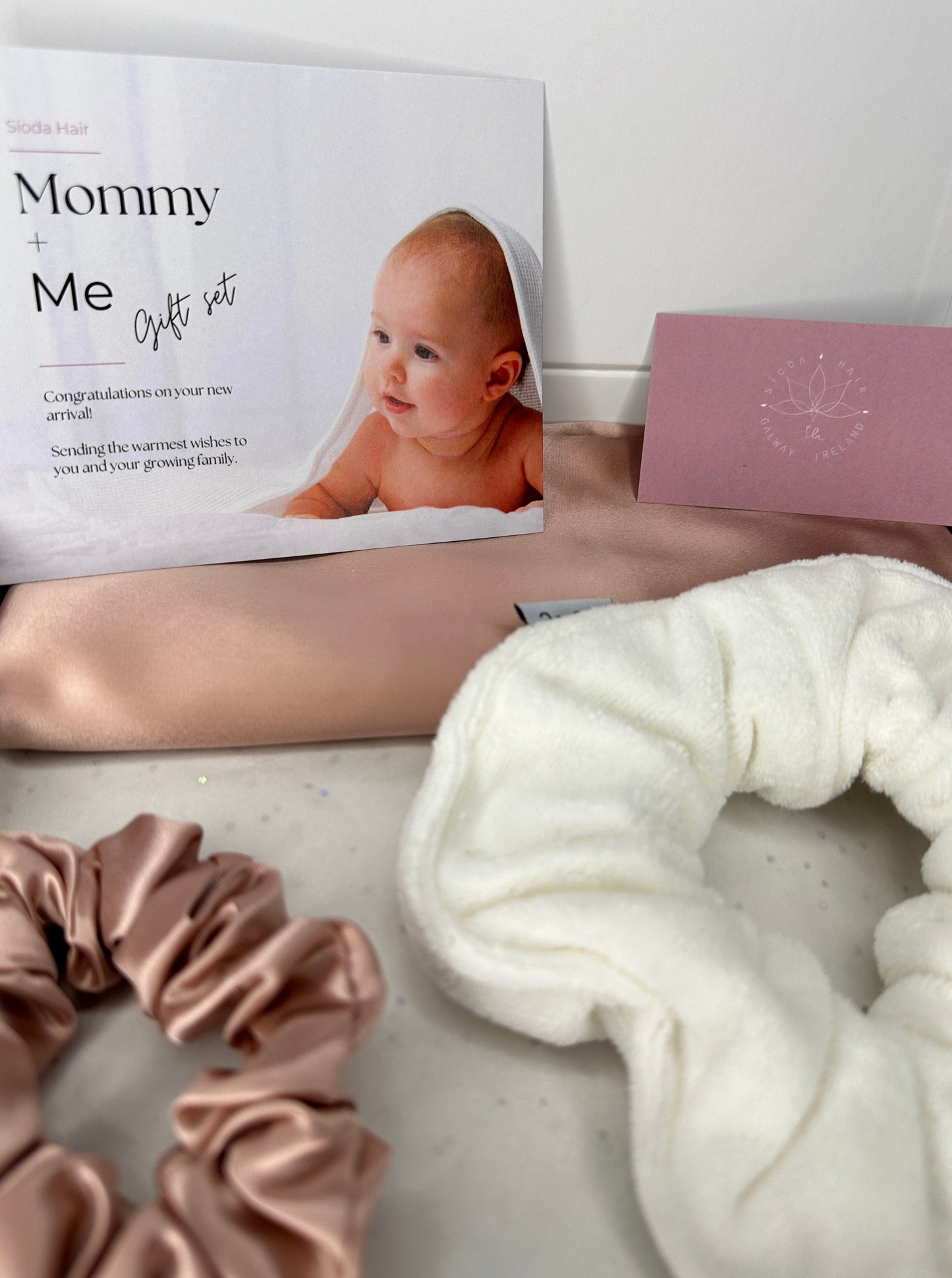 Sioda Mommy + Me Gift set in Rosé Pink. Set includes a Mulberry Silk Scrunchie, MUlberry silk cot sleeve and microfibre towel scrunchie 